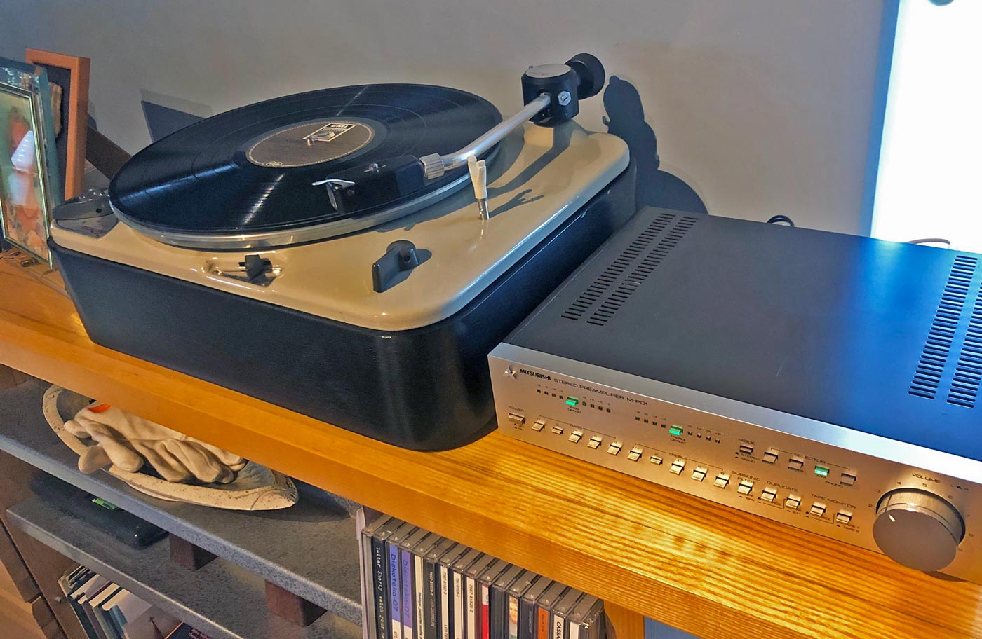 Patefono-galvutė-mikrofonas